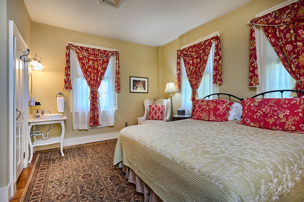 25 Woodbridge St, South Hadley, MA, 25 Woodbridge St, South Hadley, MA Photo #30