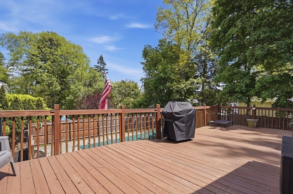 20 Larson Road, Milford, MA Photo #33