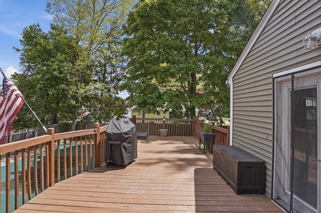 20 Larson Road, Milford, MA Photo #32