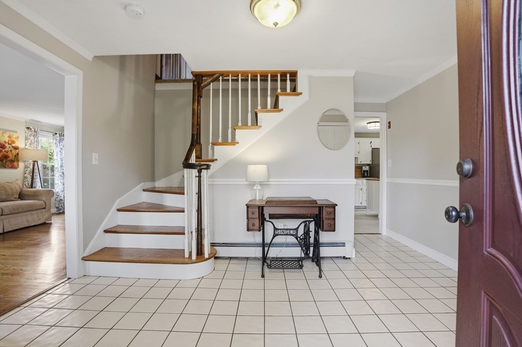 20 Larson Road, Milford, MA Photo #5