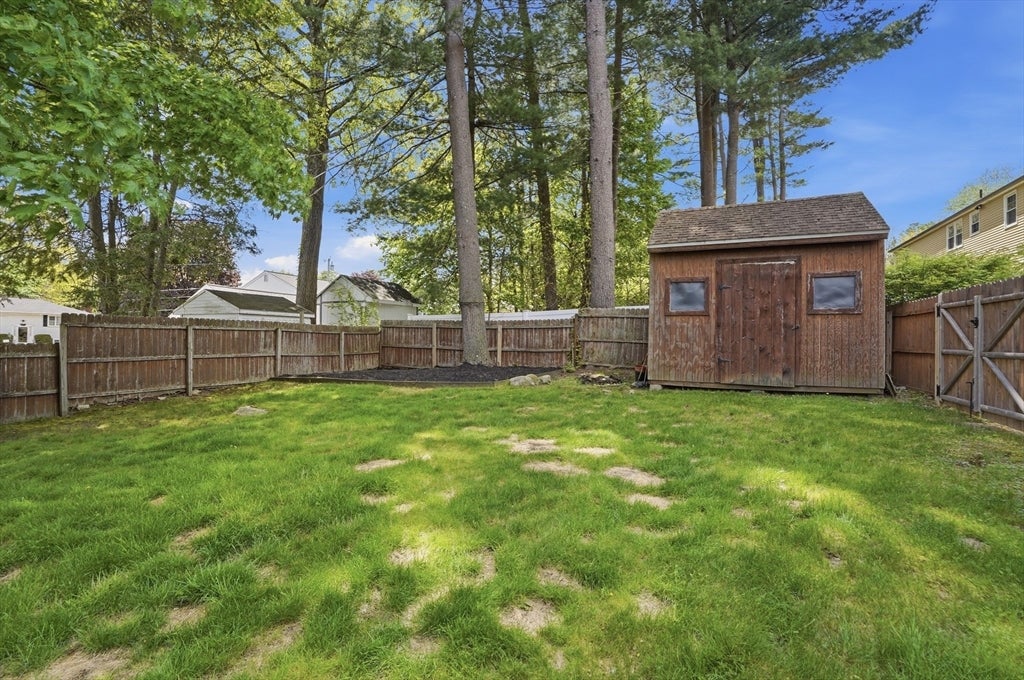20 Larson Road, Milford, MA Photo #34