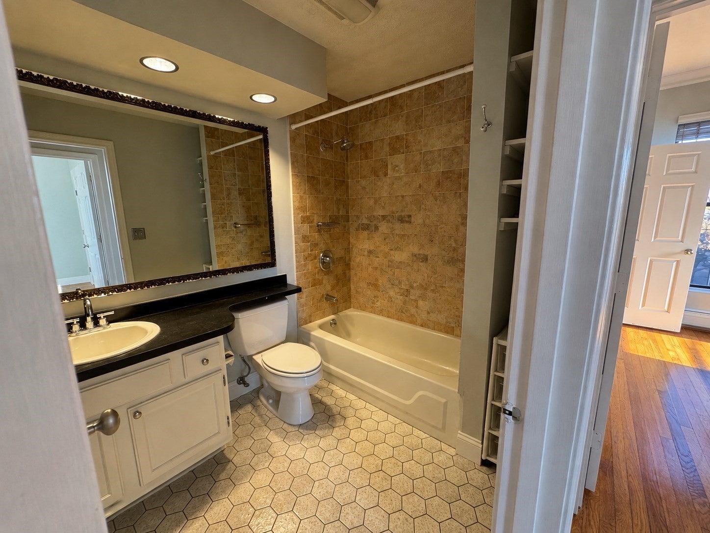 764 Tremont St #4, Boston, MA Photo #9