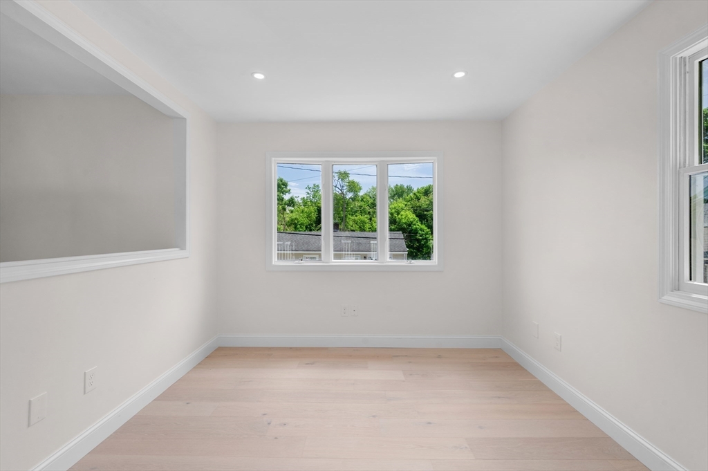 29 Rockway Rd