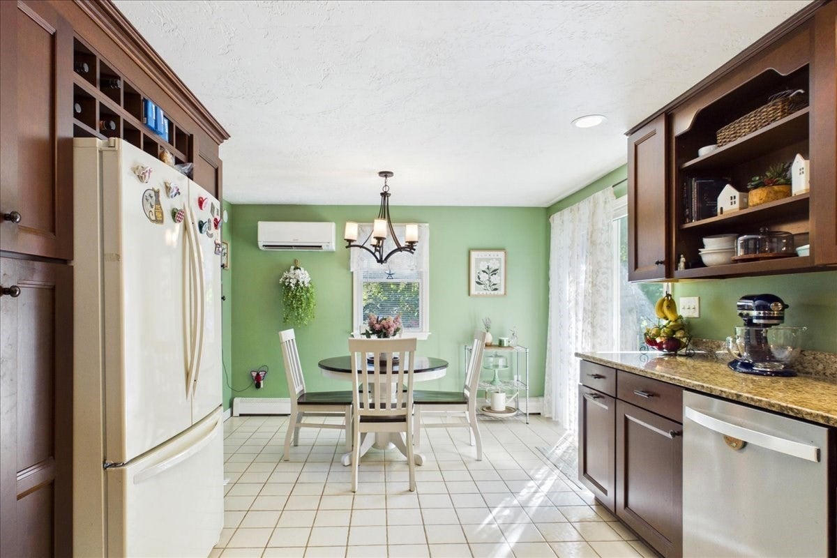 34 Skylark Ave, Plymouth, MA, 34 Skylark Ave, Plymouth, MA Photo #11