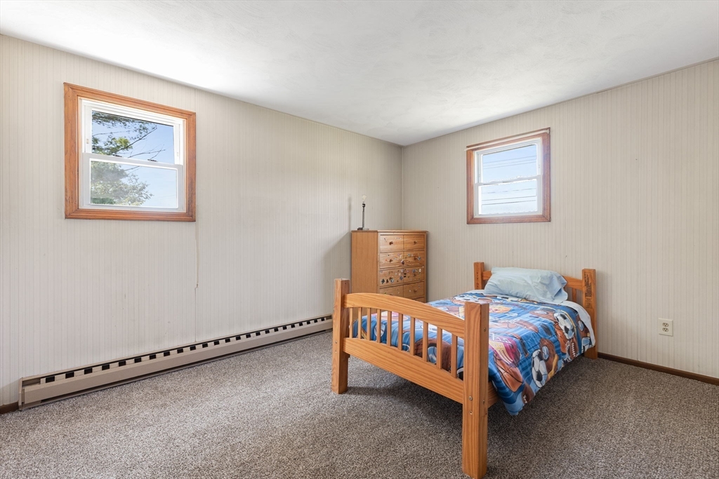62 Meadow Rd