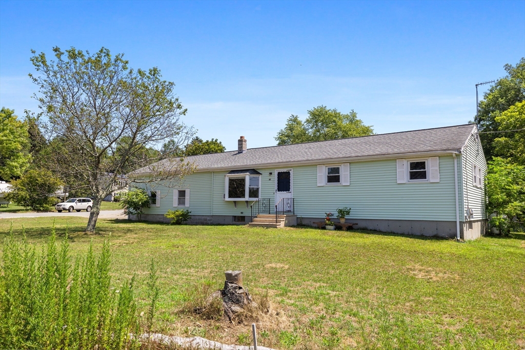 62 Meadow Rd