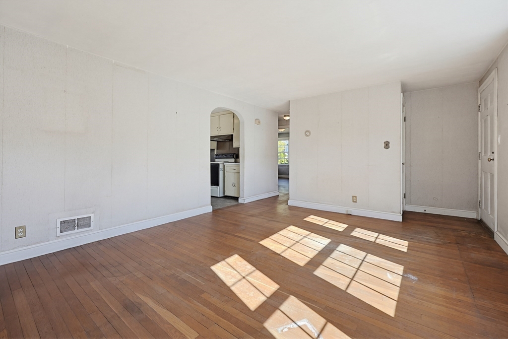 2 Perham St