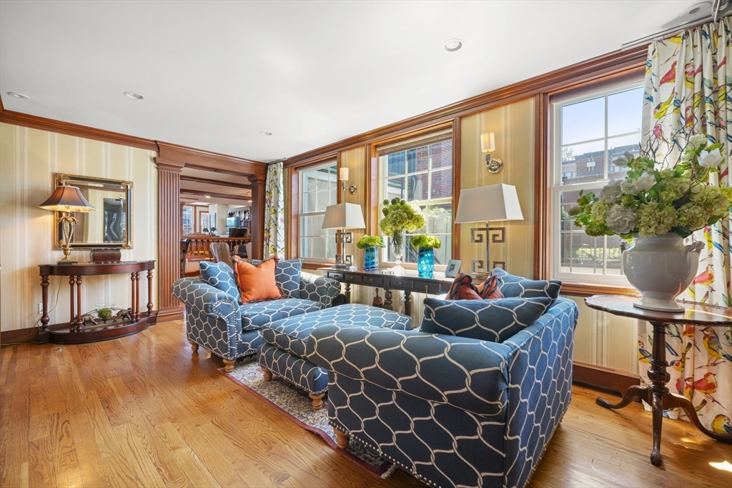 95 Beacon St 12