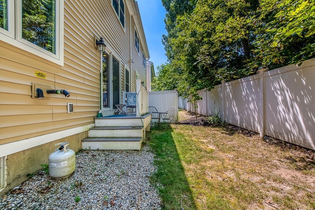 433 Neponset St B