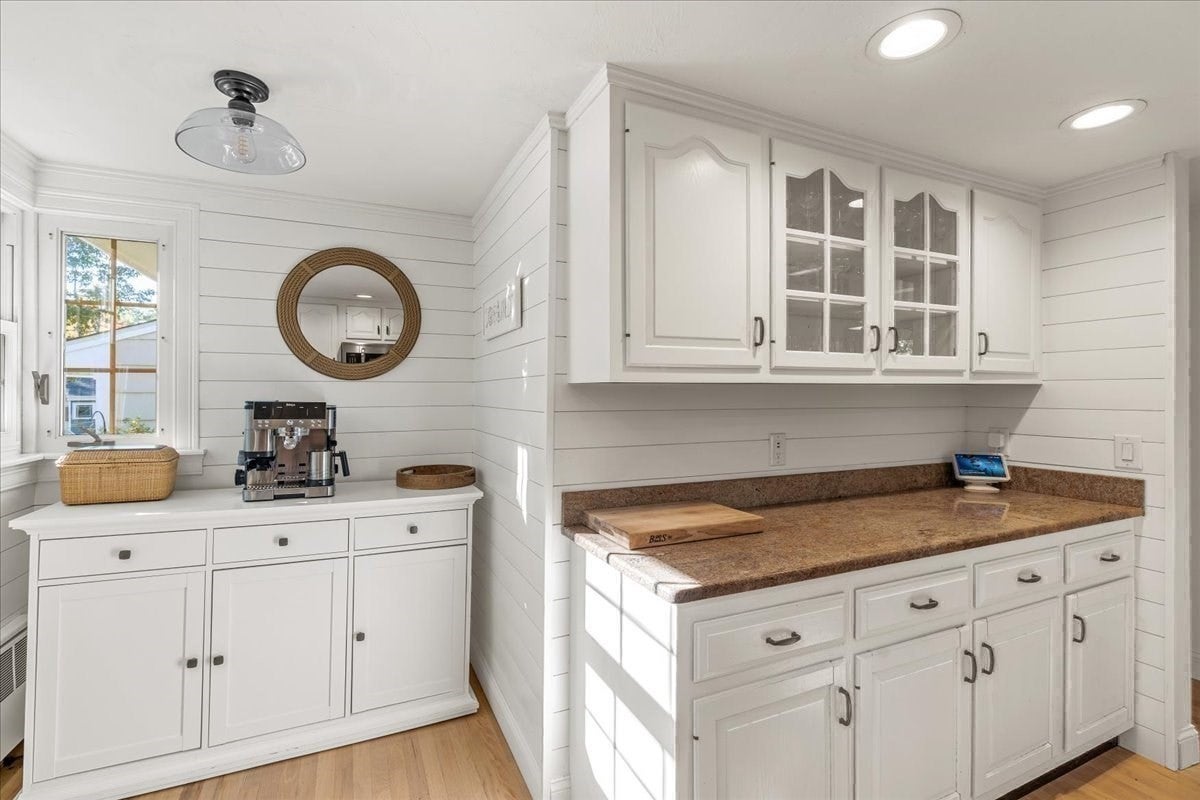 268 Colonel Hunt Dr, Abington, MA, 268 Colonel Hunt Dr, Abington, MA Photo #19