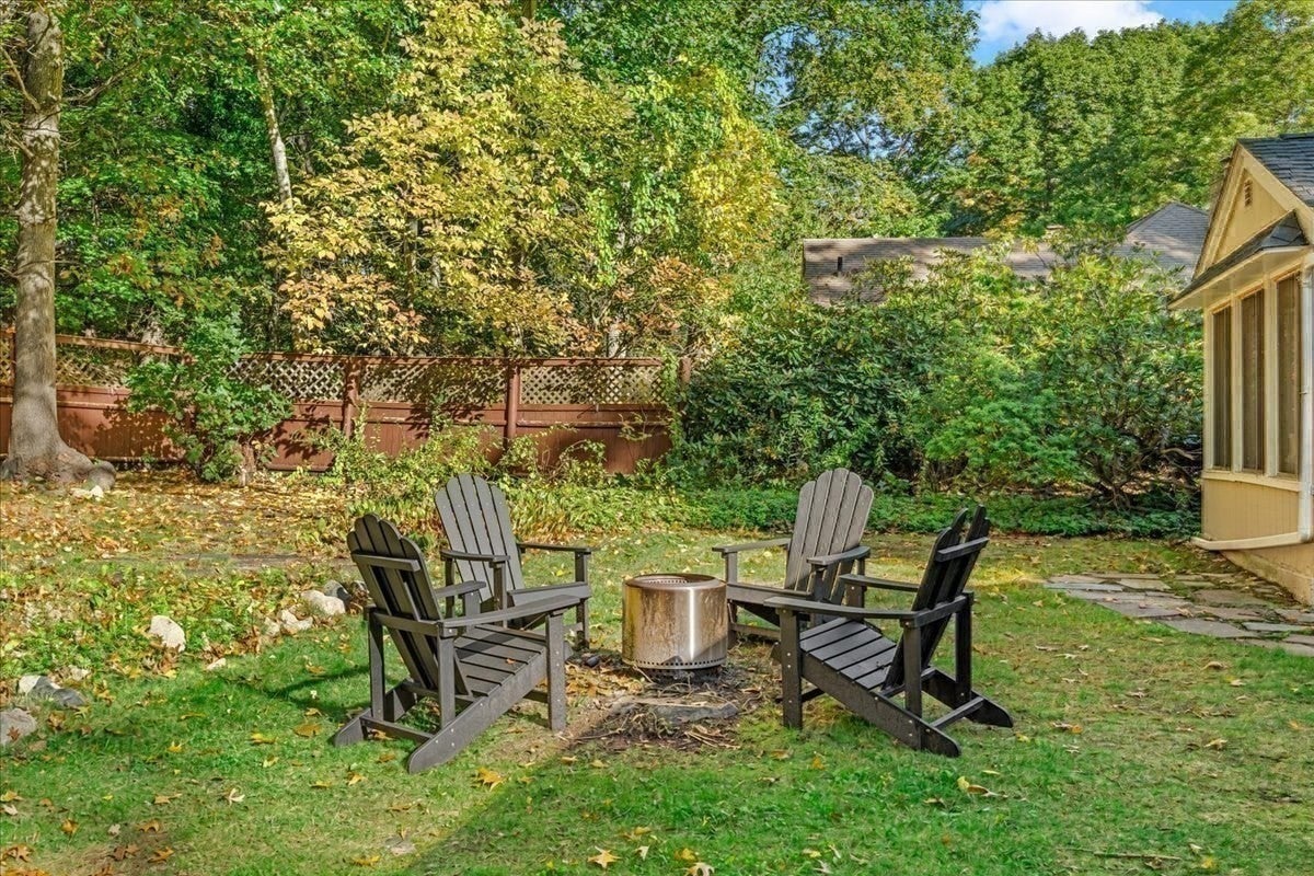 268 Colonel Hunt Dr, Abington, MA, 268 Colonel Hunt Dr, Abington, MA Photo #34