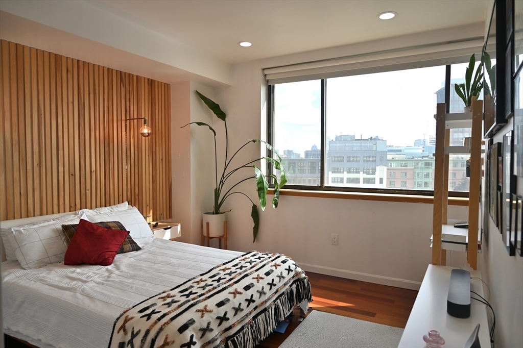 169 Monsignor Obrien Highway 611