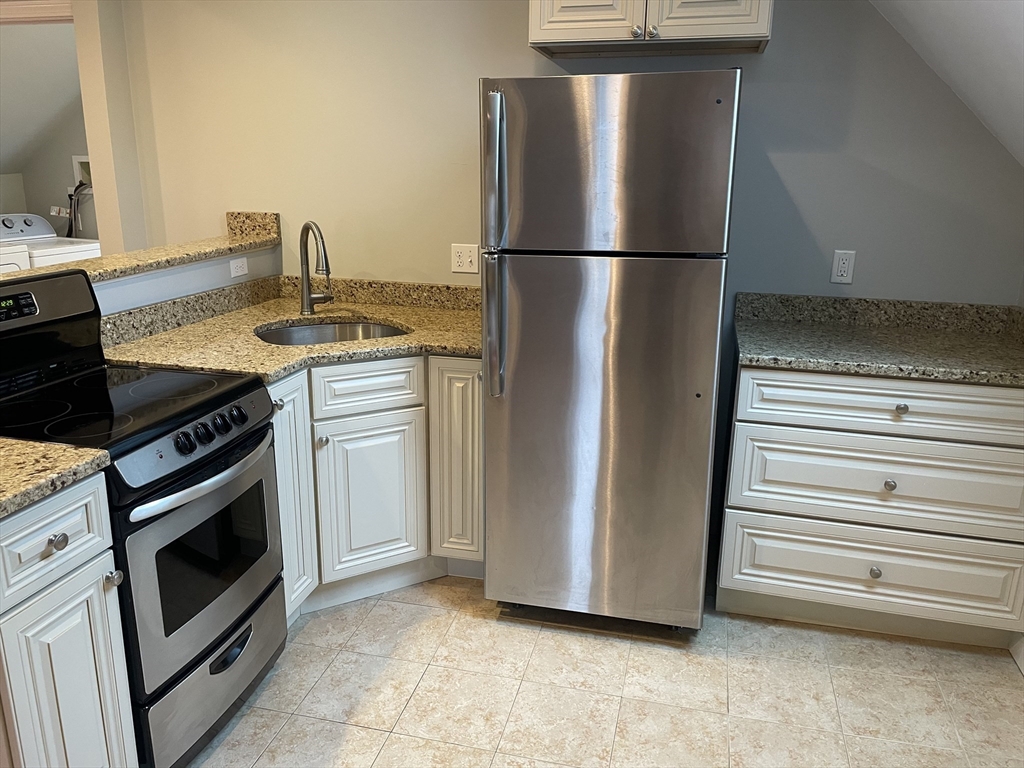 139 East Central Street 2