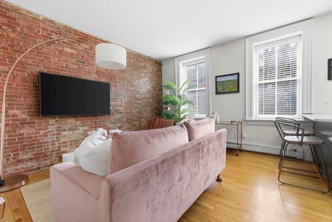 Photo of 30 E Springfield St #2, Boston, MA 02118 (MLS # 73505889)