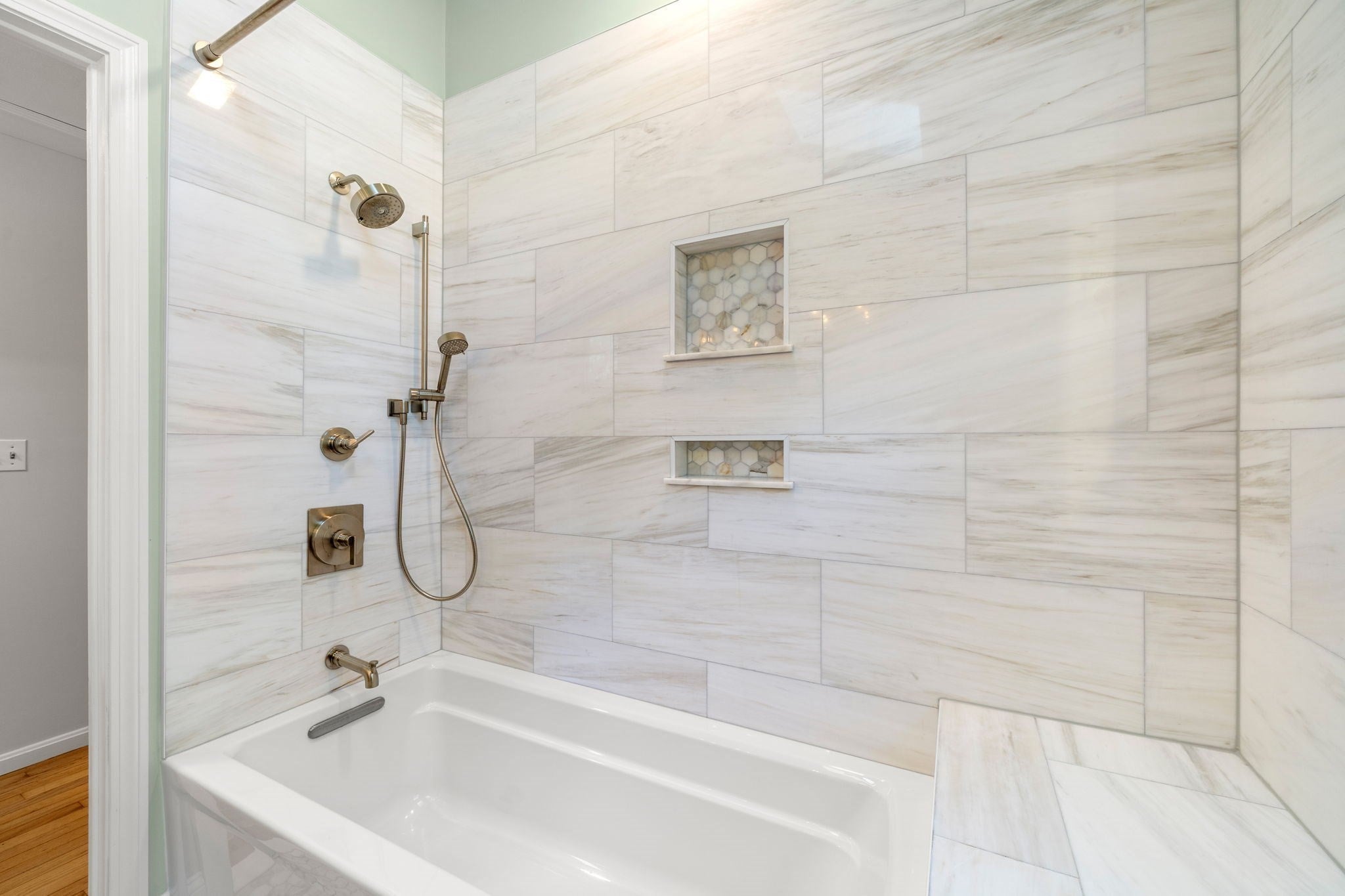 16 Horne Ave, Medford, MA Photo #23