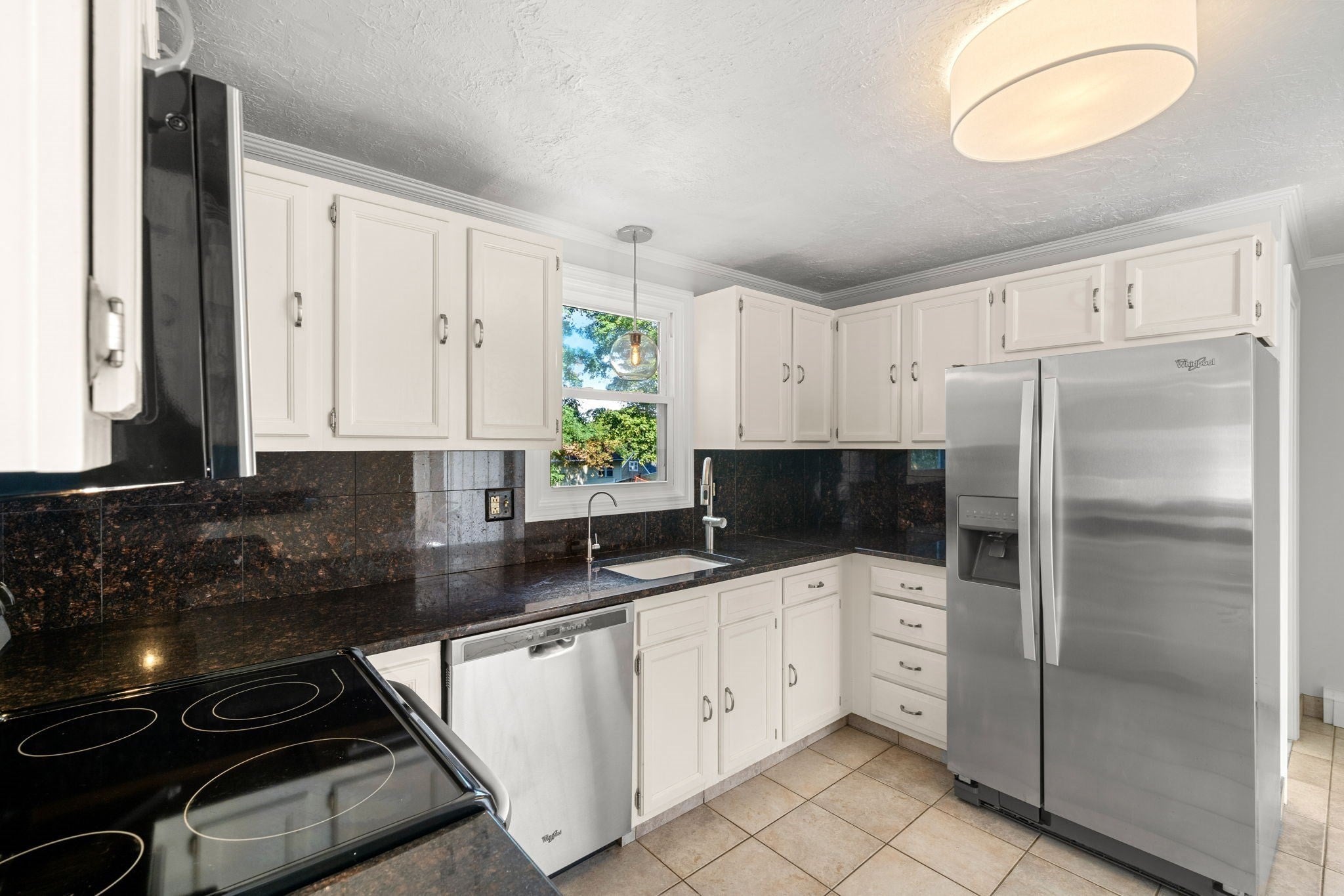16 Horne Ave, Medford, MA Photo #7