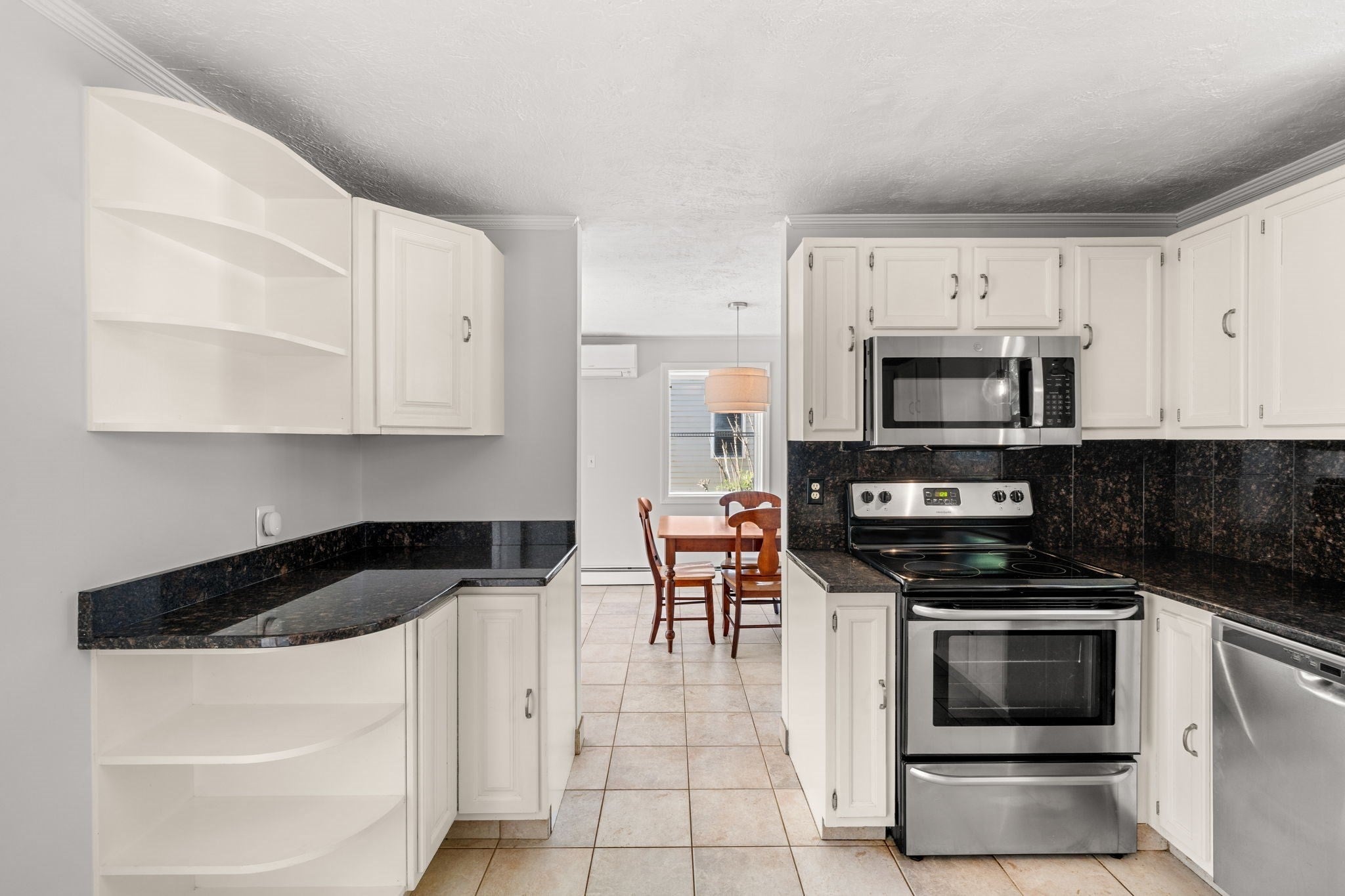 16 Horne Ave, Medford, MA Photo #3