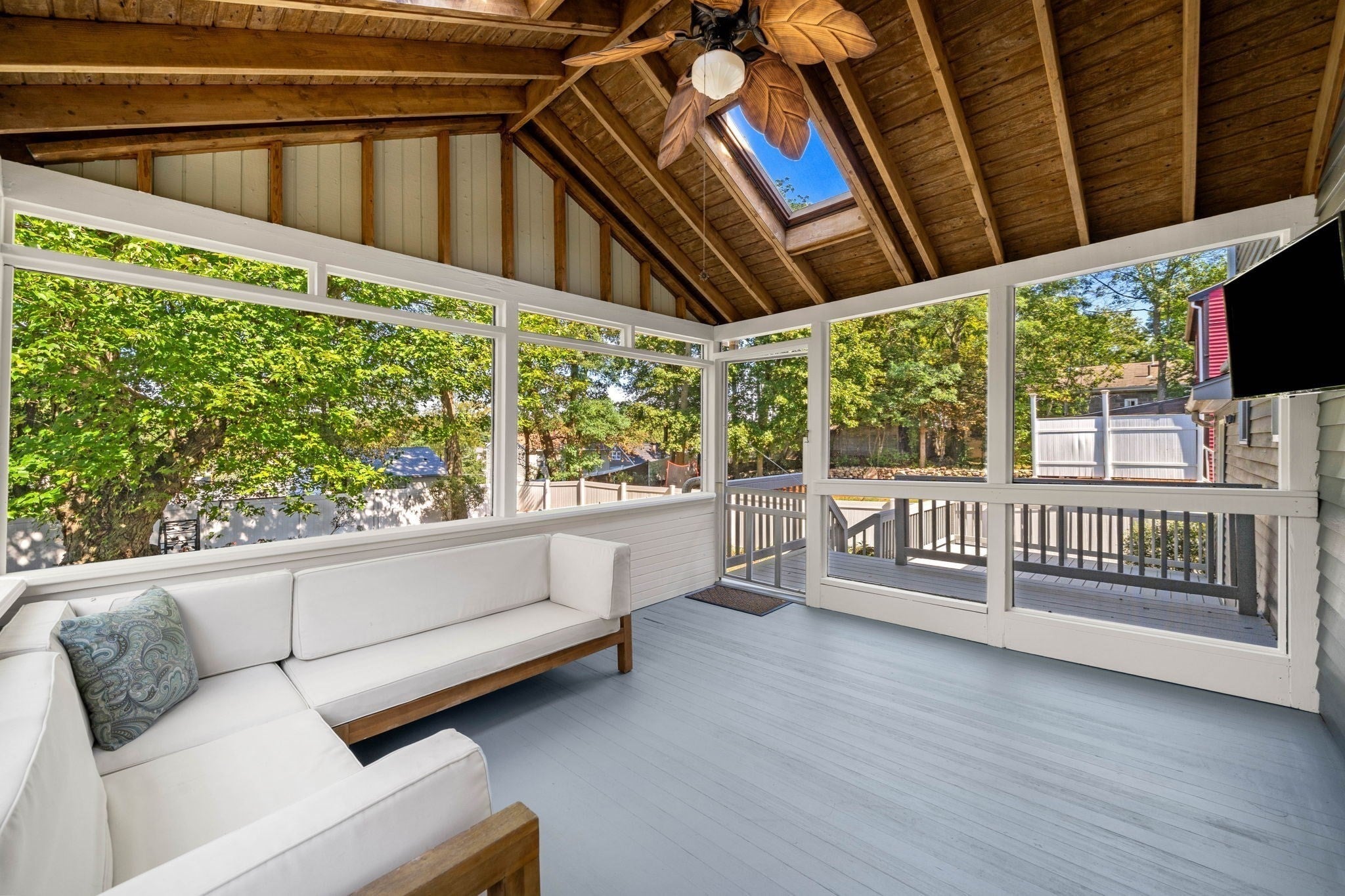 16 Horne Ave, Medford, MA Photo #28