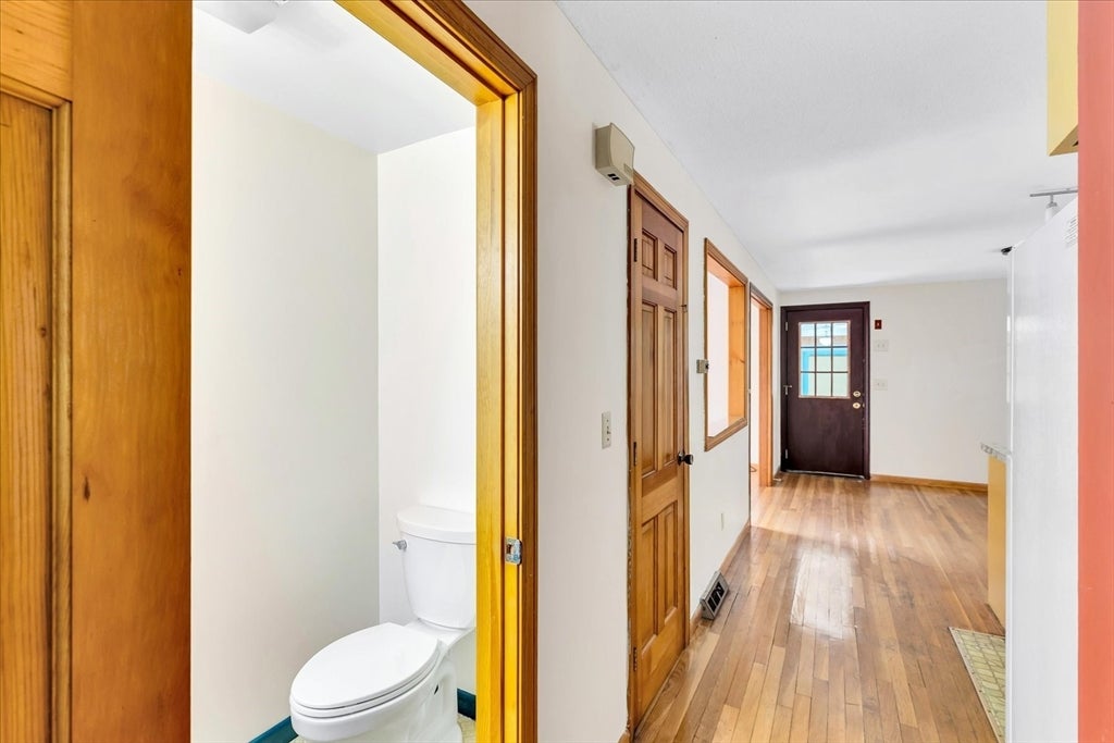 804 Putnam Ave, Barnstable, MA, 804 Putnam Ave, Barnstable, MA Photo #7