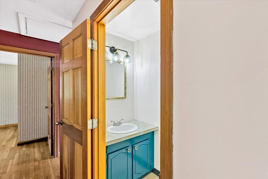 804 Putnam Ave, Barnstable, MA, 804 Putnam Ave, Barnstable, MA Photo #8