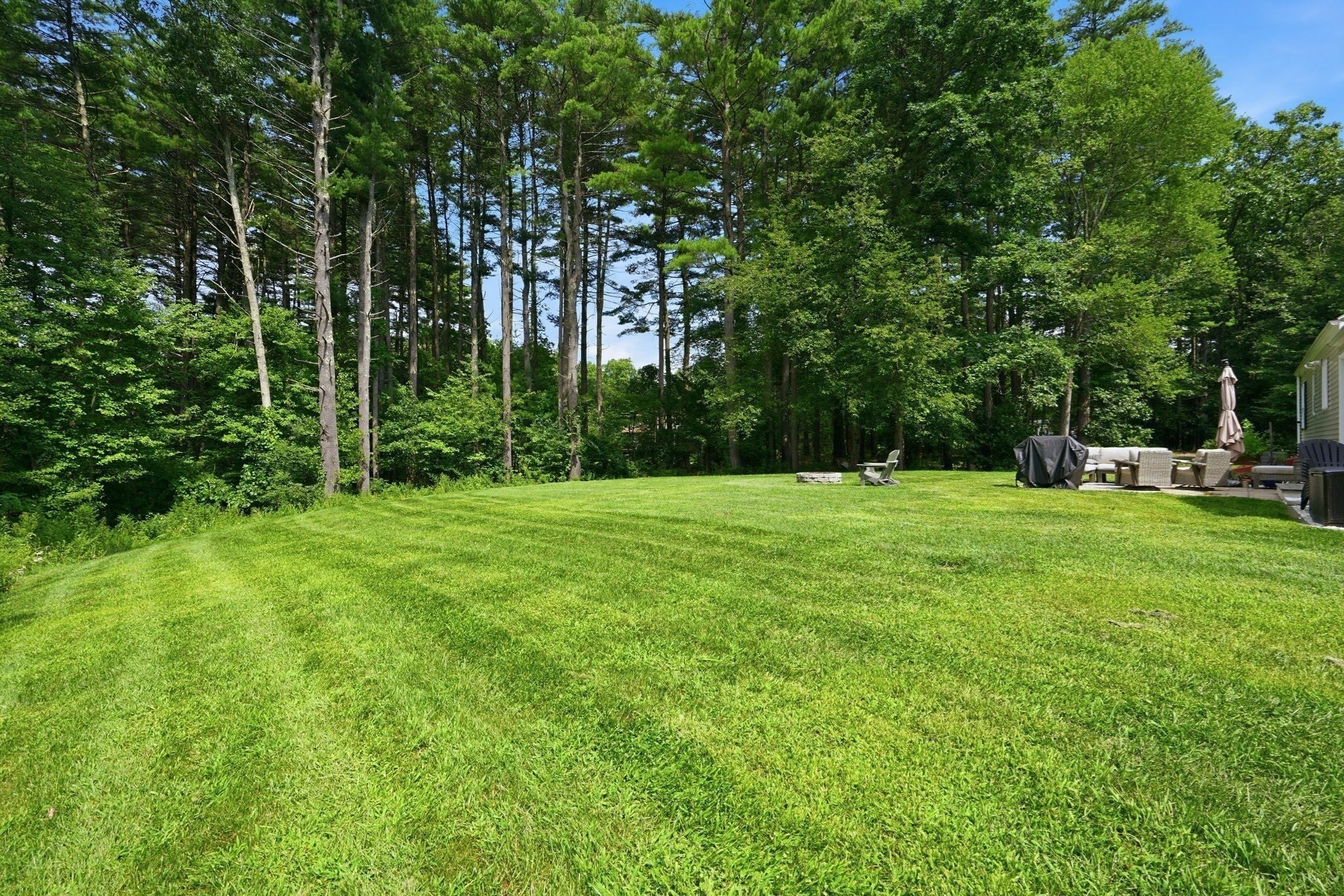35 Charles St, Hampden, MA Photo #29