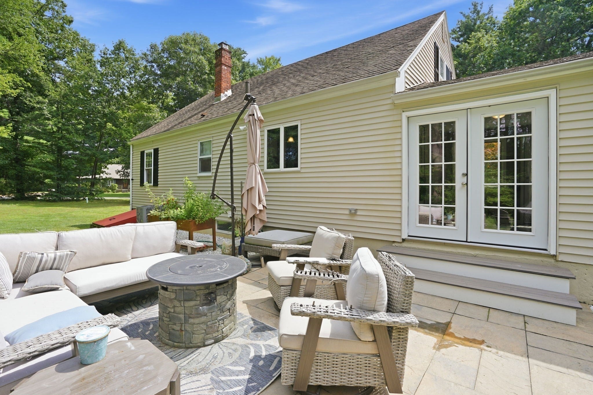 35 Charles St, Hampden, MA Photo #28