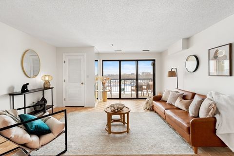 Photo of 3920 Mystic Valley Parkway #613, Medford, MA 02155 (MLS # 73476855)