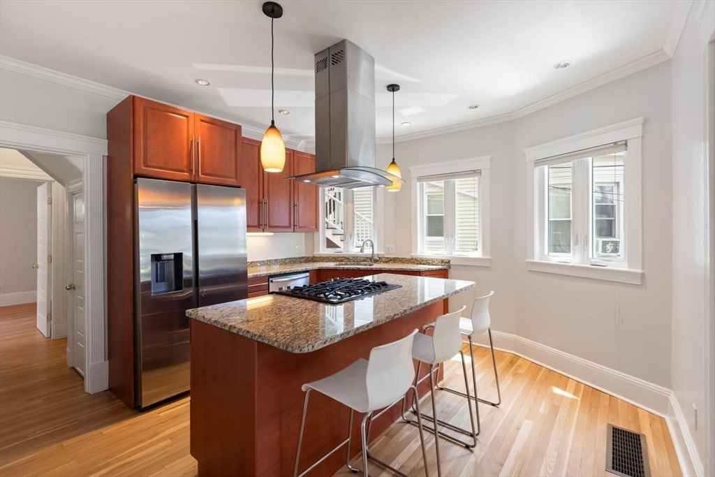149 College Ave 1