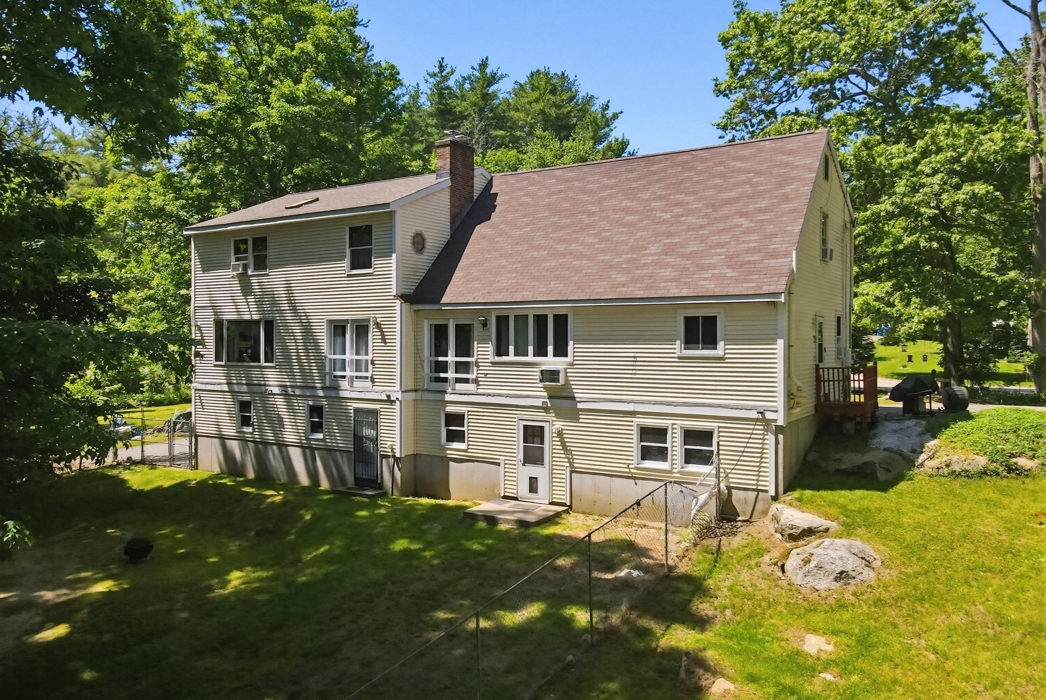 14 Terra Ln