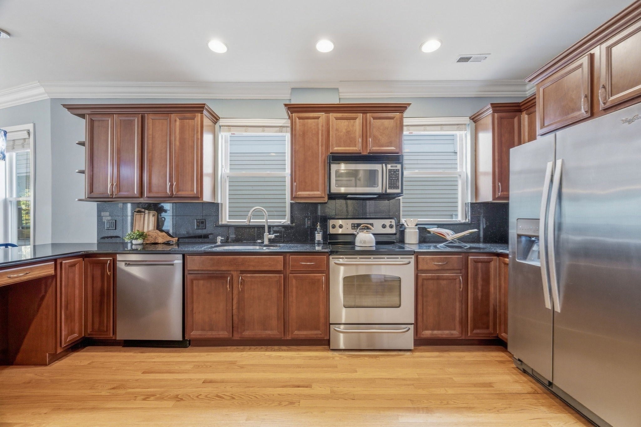 94 Amory St #2, Cambridge, MA Photo #11