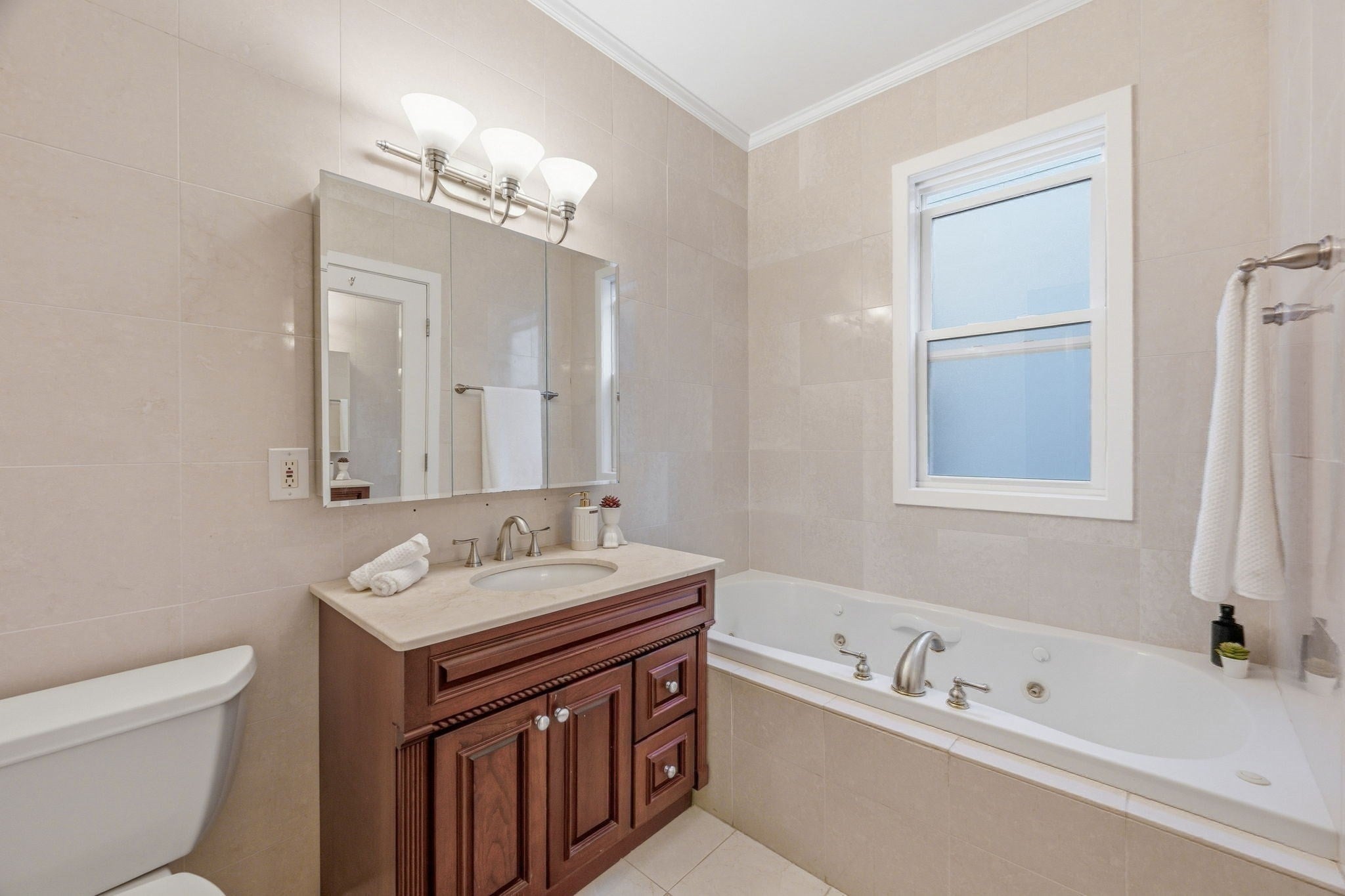 94 Amory St #2, Cambridge, MA Photo #23