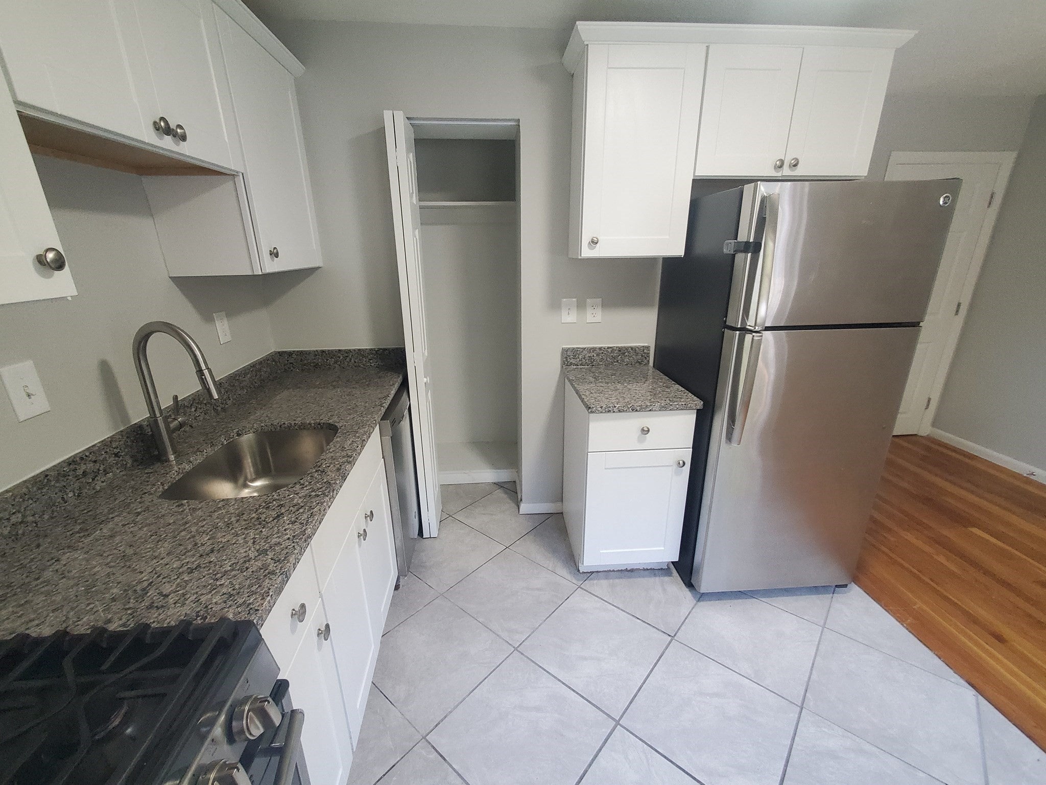 174 Pine Street 35
