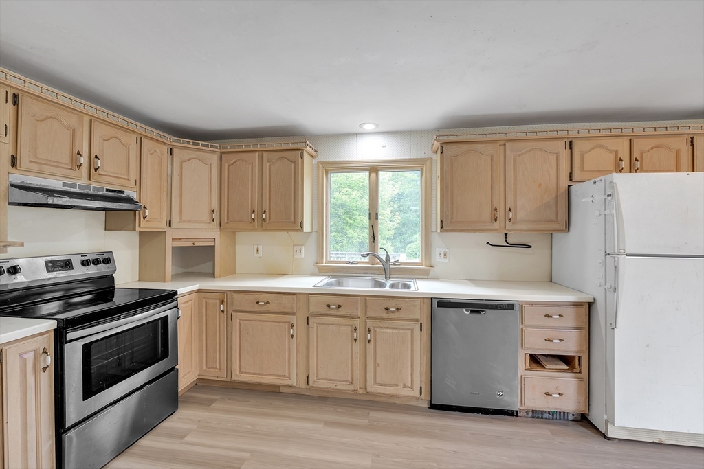 45 Alpine Dr