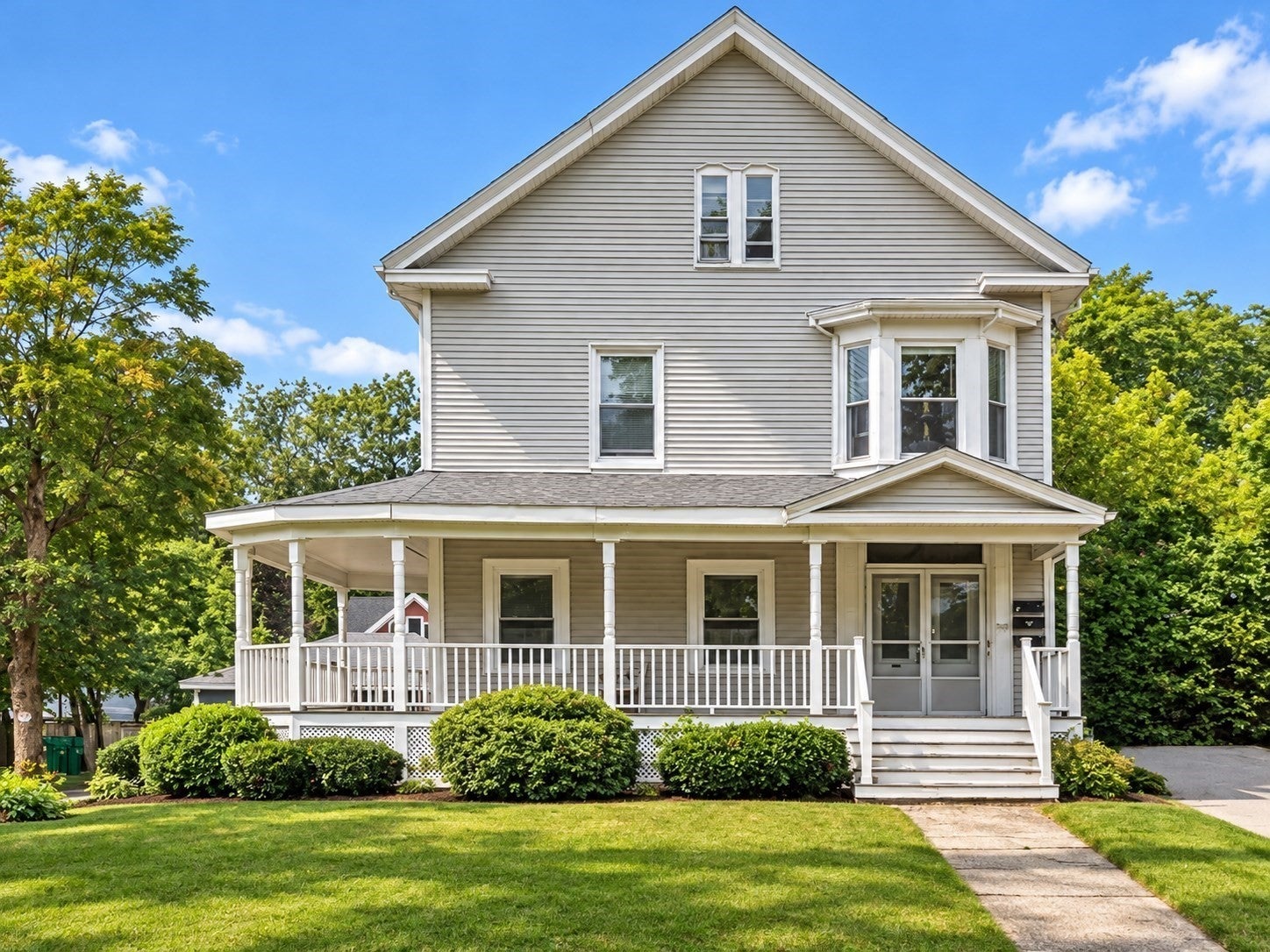 Photo of 395 Lexington Street, Newton, MA