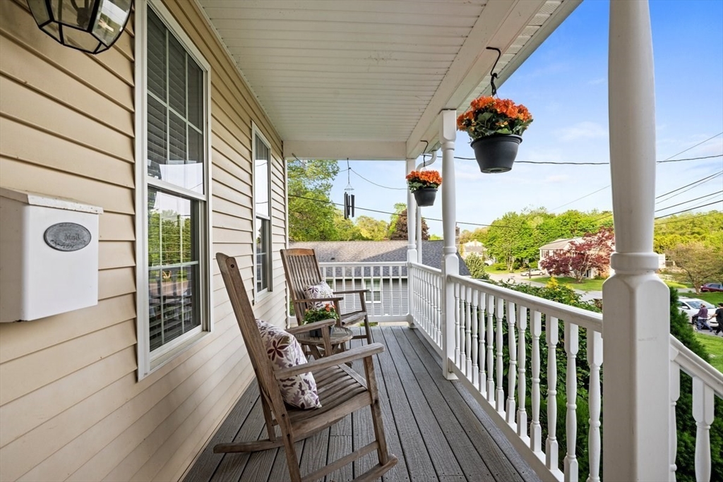 20 Briarcliff Dr
