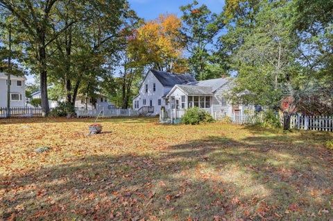 Photo of 39 Cady St, Billerica, MA 01821 (MLS # 73596250)