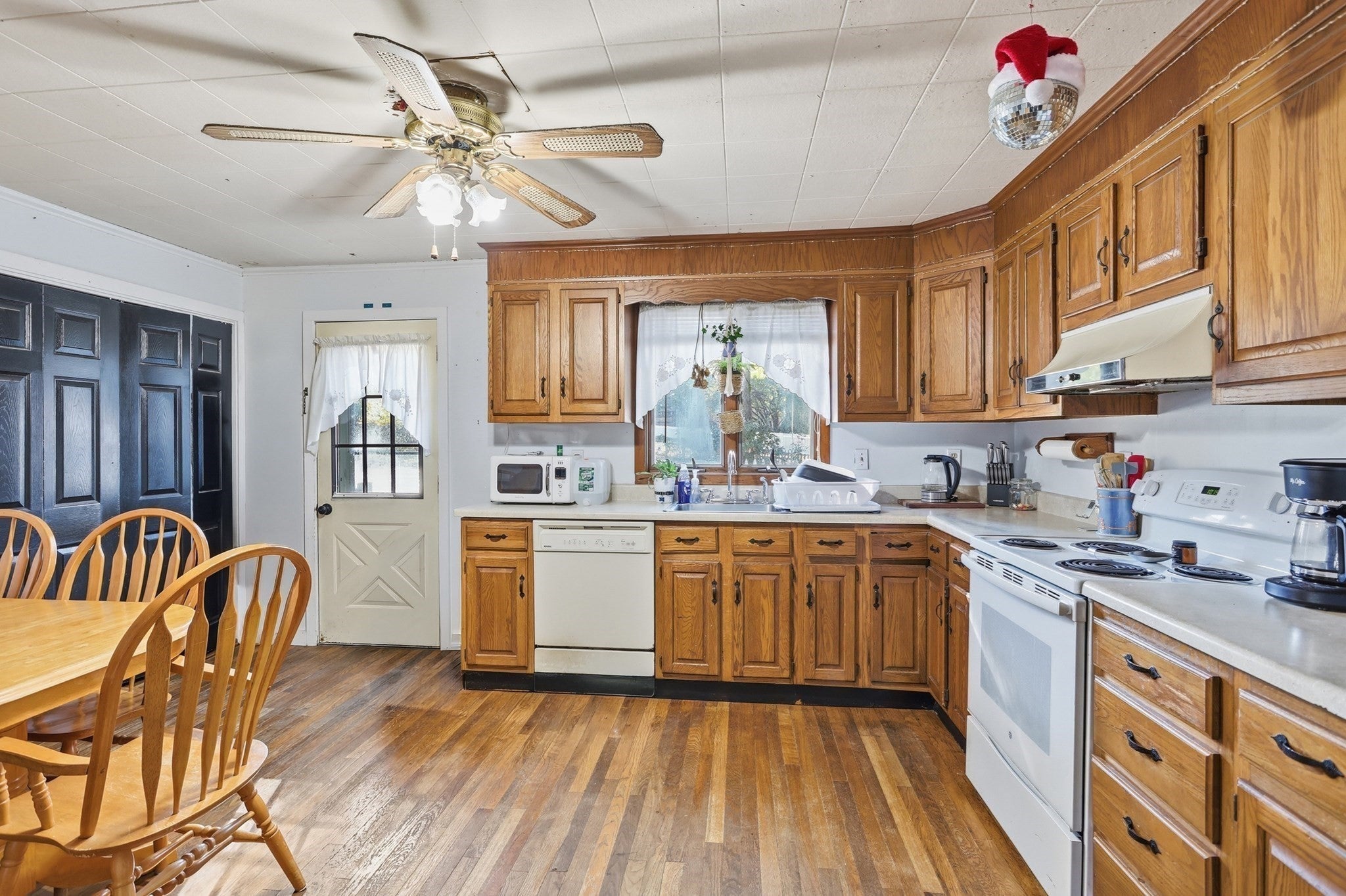 39 Cady St, Billerica, MA, 39 Cady St, Billerica, MA Photo #19