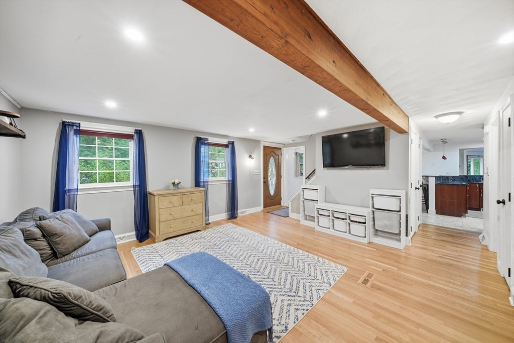 9 Westgate Rd, Billerica, MA, 9 Westgate Rd, Billerica, MA Photo #12