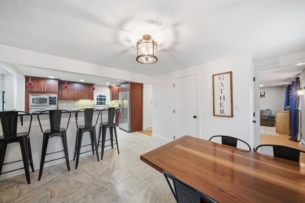 9 Westgate Rd, Billerica, MA, 9 Westgate Rd, Billerica, MA Photo #9