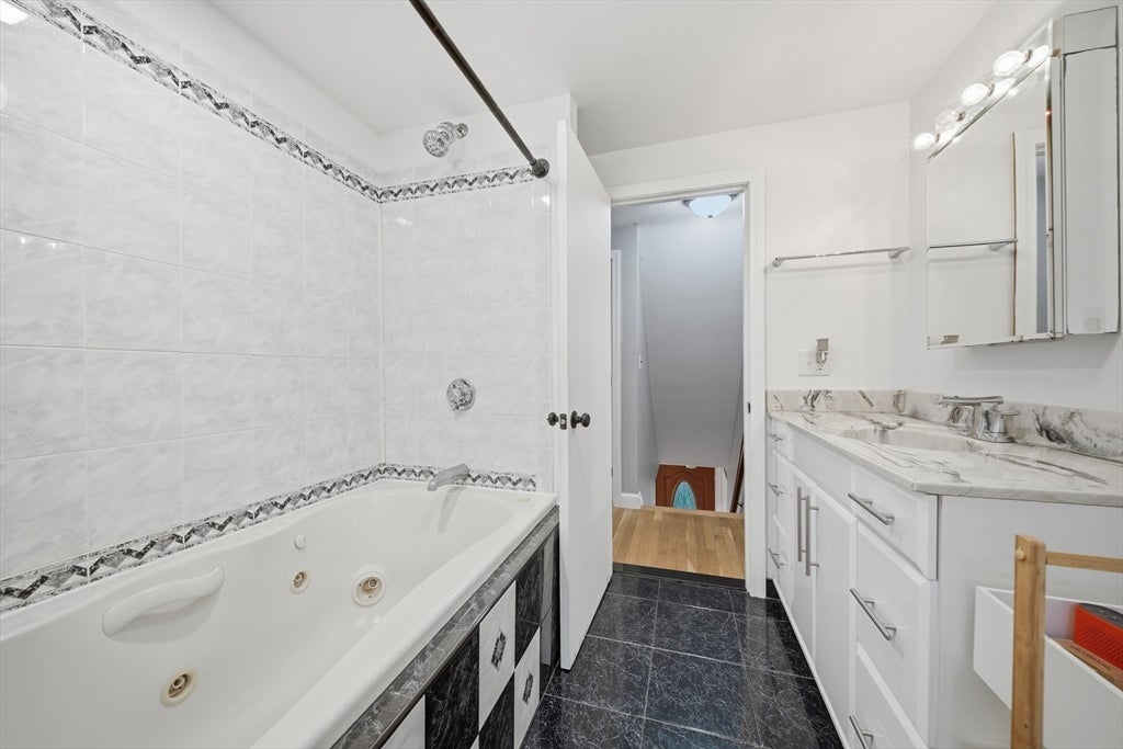 9 Westgate Rd, Billerica, MA, 9 Westgate Rd, Billerica, MA Photo #23