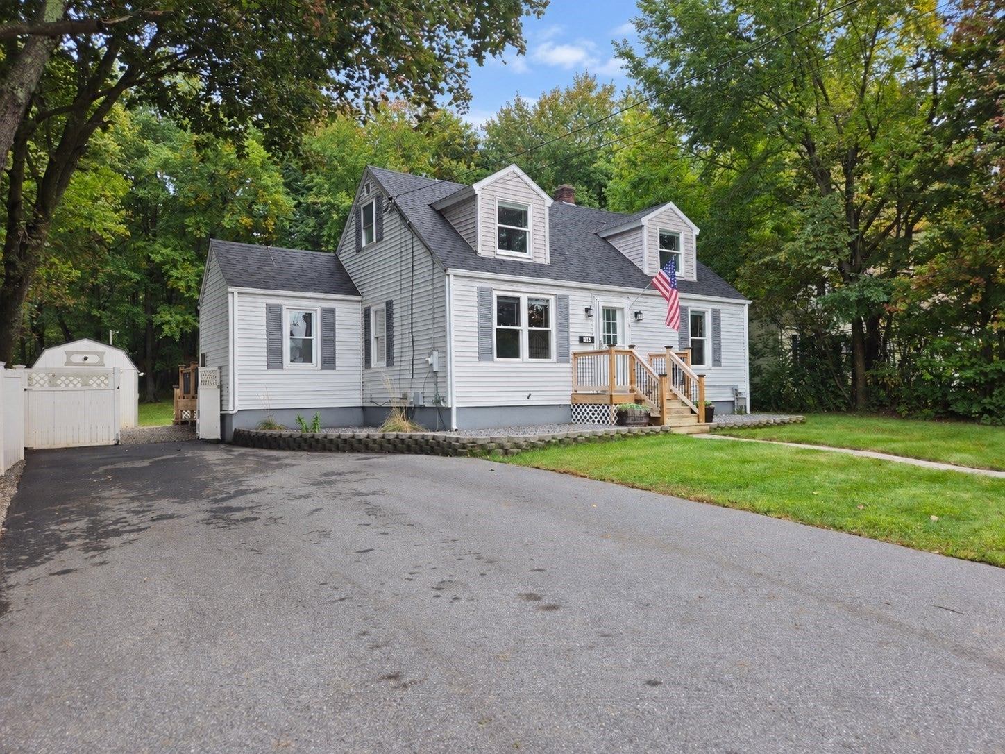 1042 W Boylston St, Worcester, MA, 1042 W Boylston St, Worcester, MA Photo #2