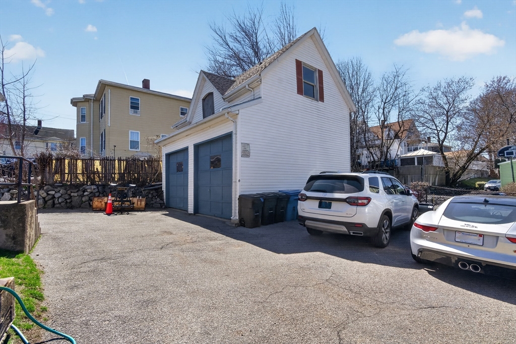 227-229 Newton Street