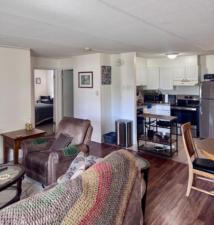 46 Cochituate Road 201