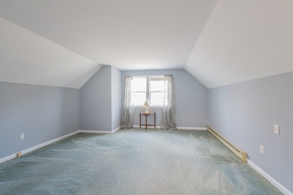 125 Lakeview Blvd, Plymouth, MA Photo #18
