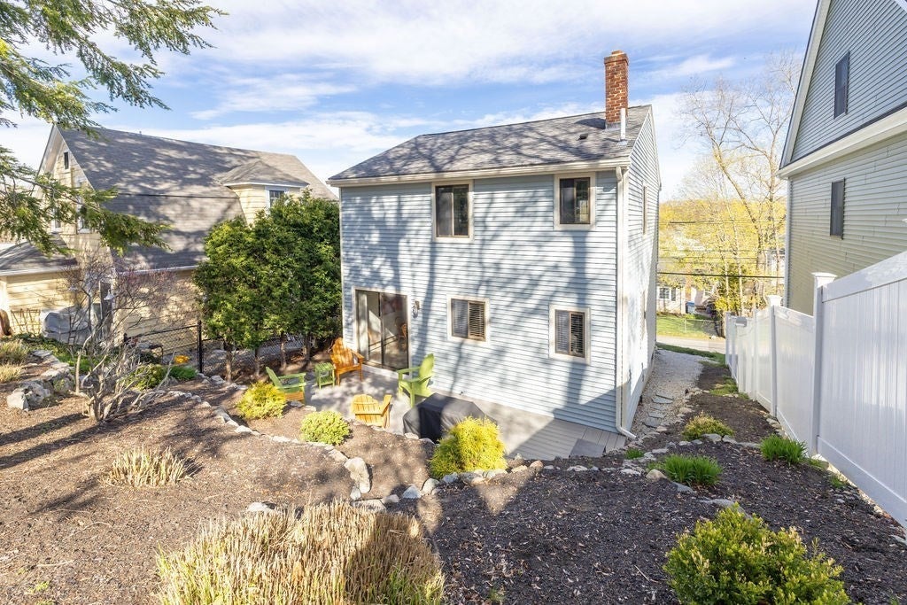 58 Albemarle Rd, Waltham, MA Photo #20
