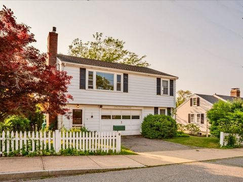 6 Prospect St Rockport MA 01966
