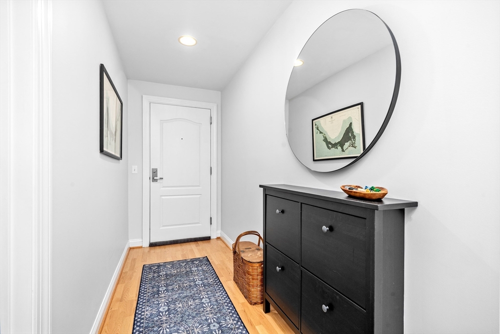 614 Pond St 1405