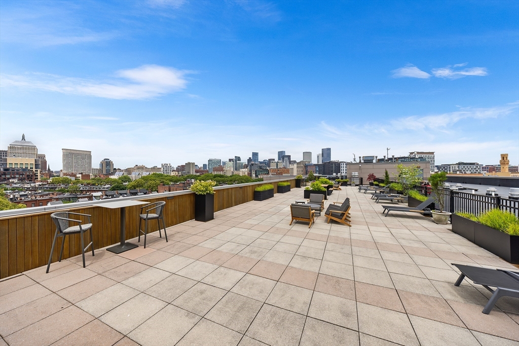 1313 Washington St 309