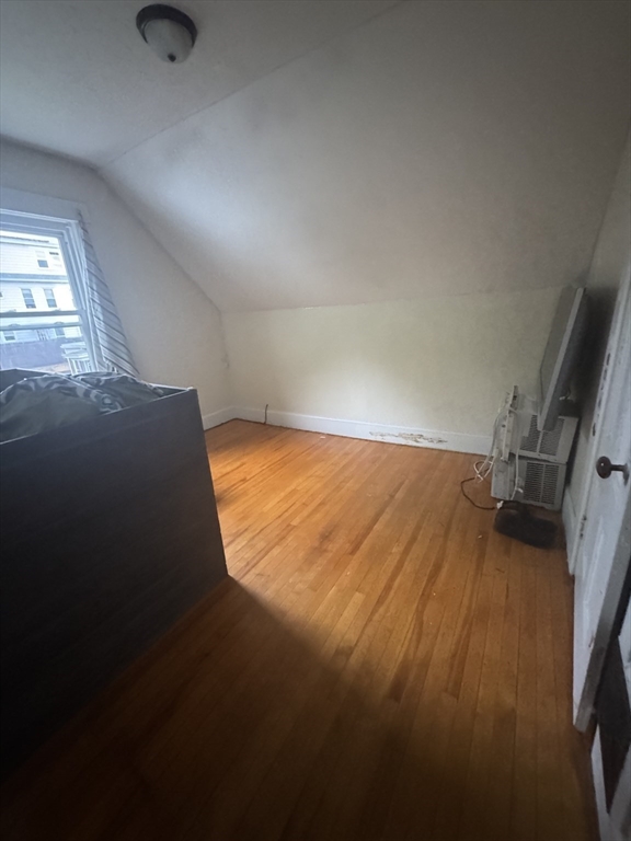 3 Cane St