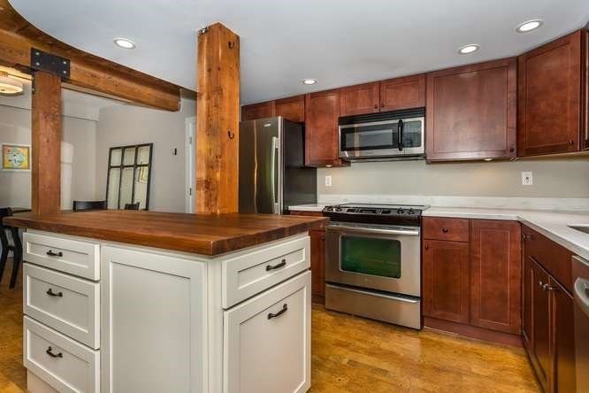 14 Sanford St 66